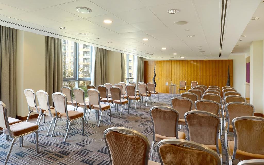 Canary Riverside Plaza Hotel London Eksteriør bilde Meeting room