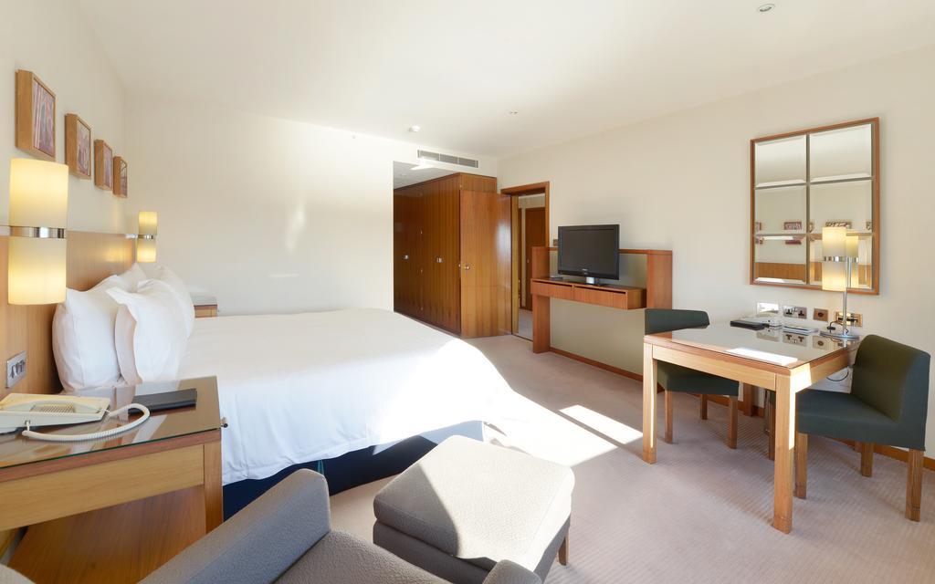 Canary Riverside Plaza Hotel London Eksteriør bilde A room at the InterContinental London The O2