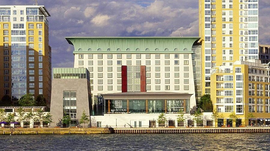 Canary Riverside Plaza Hotel London Eksteriør bilde The Riverview Hotel